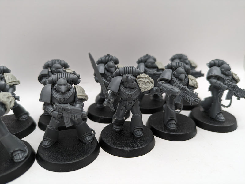 Warhammer 30/40k: Space Marine MKVI Marines (AQ025)