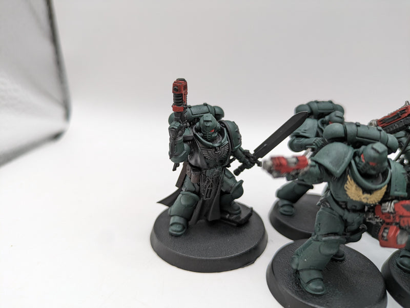 Warhammer 40k: Space Marine Dark Angel Intercessors and Lieutenant (AE089)