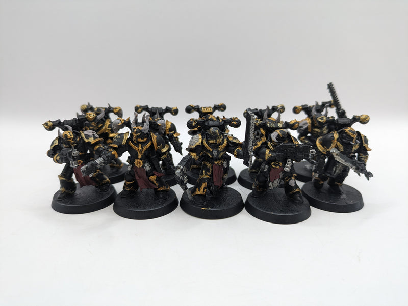 Warhammer 40k: Chaos Space Marines Legionaries (AA132)