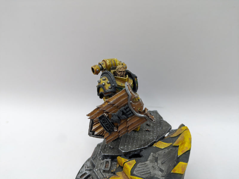 Warhammer 30/40k: Space Marines Imperial Fists Alexis Pollux (AT005)