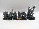 Warhammer 40k: Adeptus Mechanicus Skitarii Vanguard and Tech Priest (AJ021)