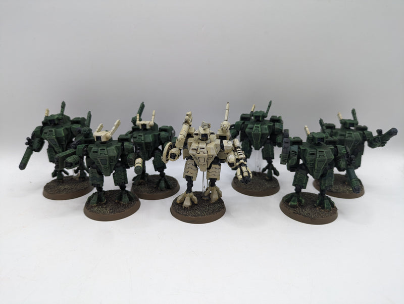 Warhammer 40k: Tau Empire Crisis Suits (AZ158)