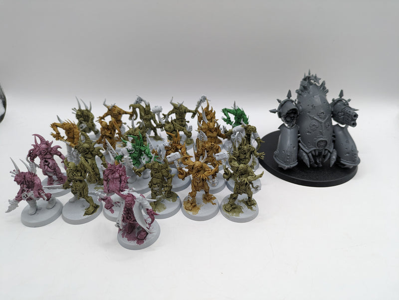 Warhammer 40k: Death Guard Poxwalkers and Myphitic Blight-Hauler (AU080)