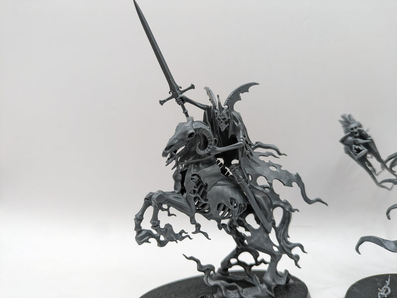 Age of Sigmar: Nighthaunt Lady Olynder and Knight of Shrouds (BC054)