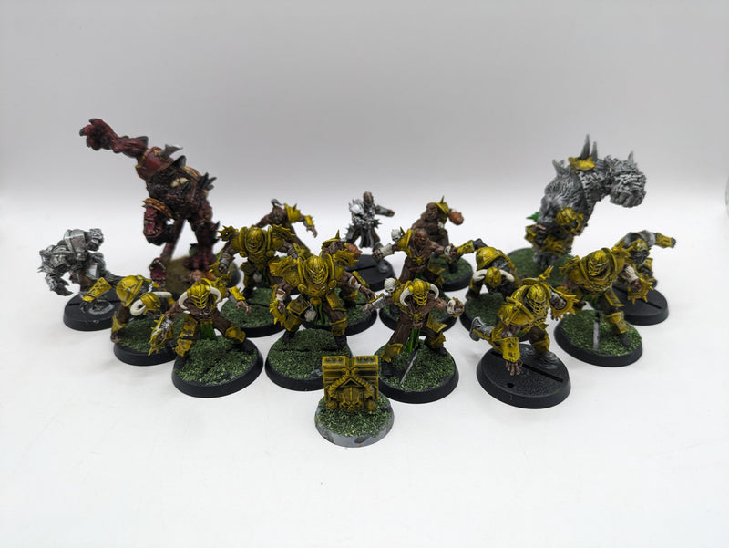 Blood Bowl: Khorne Blood Bowl Team with Bloodspawn and Scyla Anfingrimm (AA006)