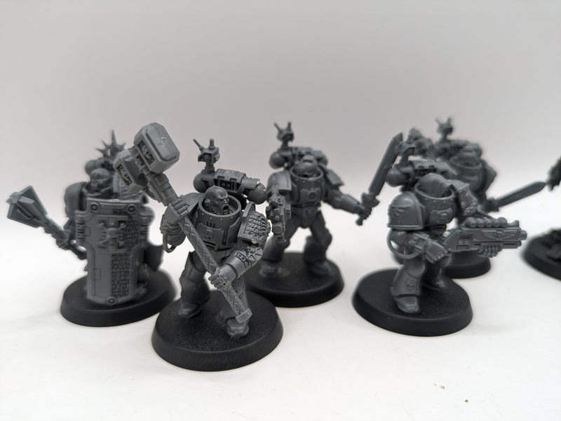 Warhammer 40k: Space Marines Deathwatch Veterans and Leviathan Lieutenant (AW212)