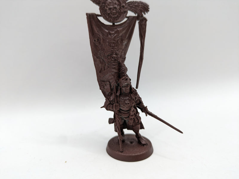 Age of Sigmar/ Old World Fantasy: Cities of Sigmar Empire Forgeworld Command Bearer (AL056)