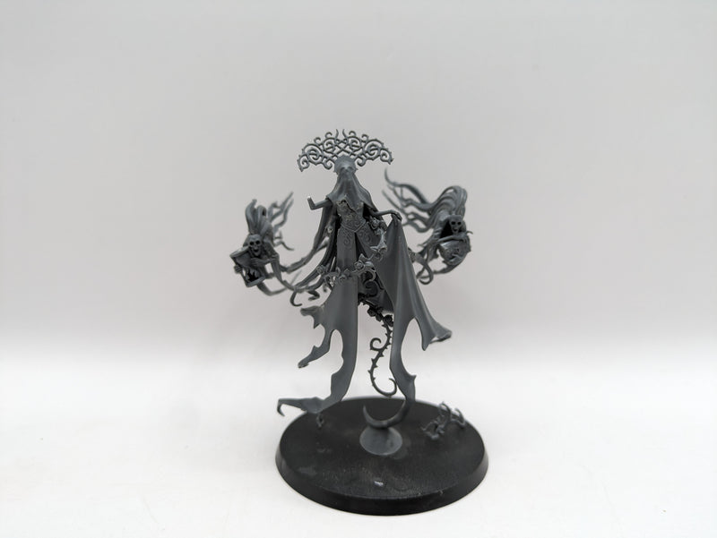 Age of Sigmar: Nighthaunt Lady Olynder, Morarch of Grief (AW133)