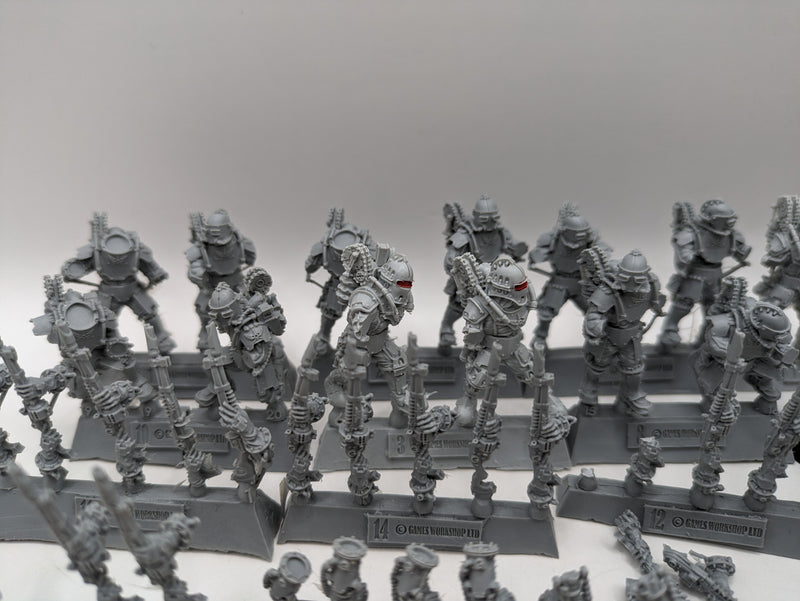 Warhammer 30k Horus Heresy: Solar Auxilia Veletaris Las Rifle Section (AX088)