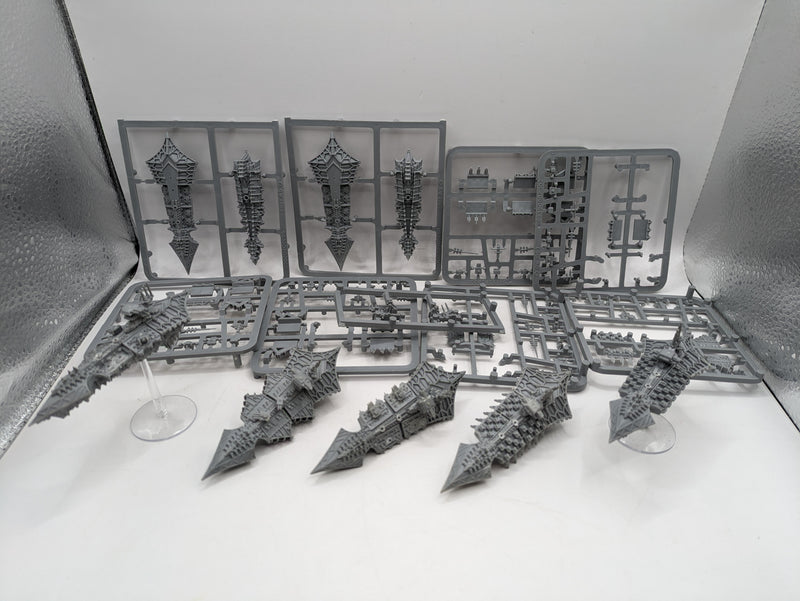 Warhammer Battlefleet Gothic: Chaos Plastic Cruisers (AU070)