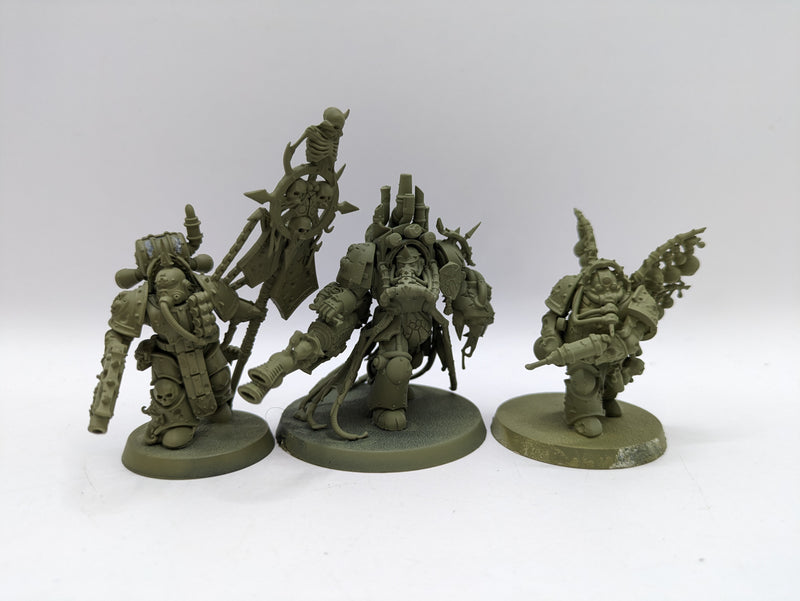 Warhammer 40k: Death Guard Biologus, Icon Bearer and Lord of Virulence (BA039)