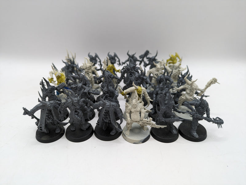 Warhammer 40k: Death Guard Poxwalkers (AA120)