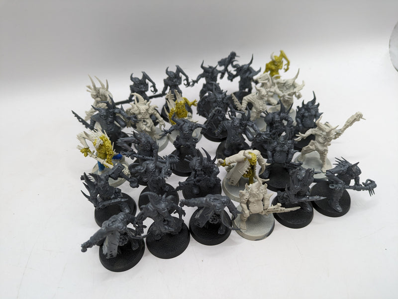 Warhammer 40k: Death Guard Poxwalkers (AA120)