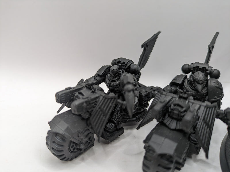 Warhammer 40k: Space Marine Dark Angel Ravenwing Bikes (AZ240)