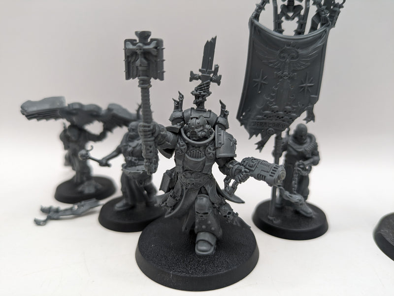 Warhammer 40k: Space Marine Black Templar Chaplain Grimaldus and Marshal (AW231)