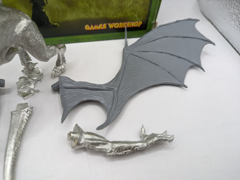 Lord of the Rings Middle Earth Strategy Battle Game: Metal Balrog and Gandalf - Part Built with Plastic Wings (AX036)