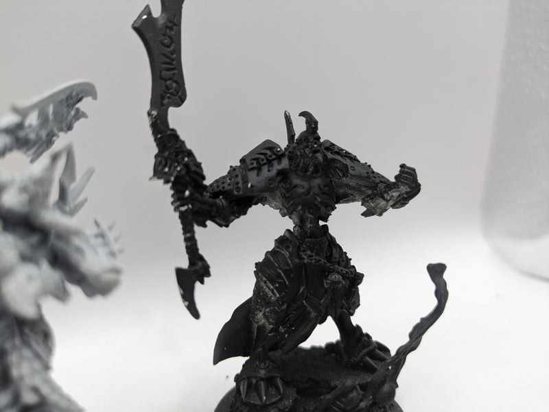 Privateer Press Warmachine: Cryx Lich Lord Venethrax, Bane Lord Tartarus and Misery cages (AT076)