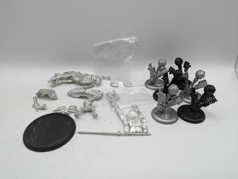 Privateer Press Warmachine: Cygnar Lord General Coleman Stryker and Lightning Pods (AI140)