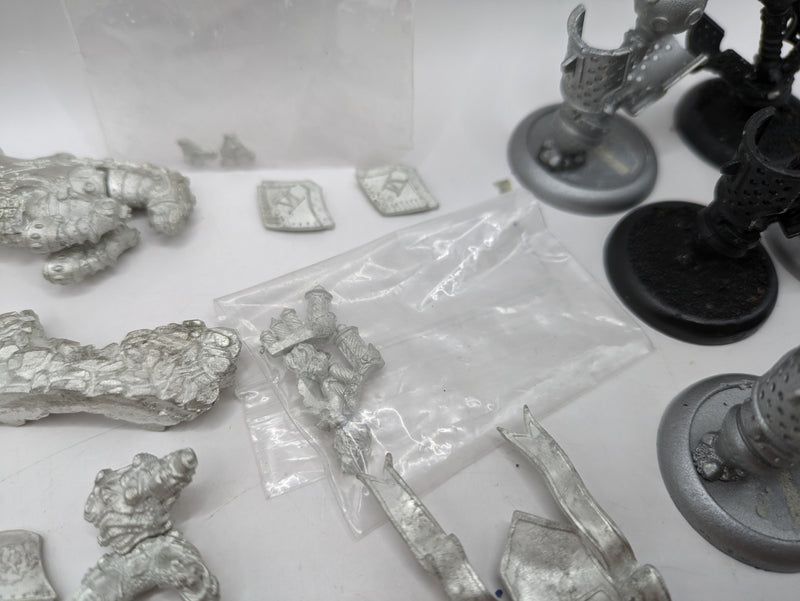 Privateer Press Warmachine: Cygnar Lord General Coleman Stryker and Lightning Pods (AI140)