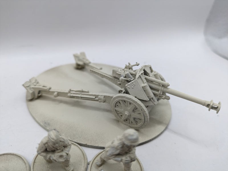 Warlord Games Bolt Action: SIG33 15cm Howitzer and 18 Medium Artillery (AW205)