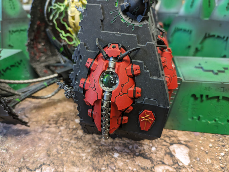 Warhammer 40k: Necron Tesseract Vault - Painted (AB363)