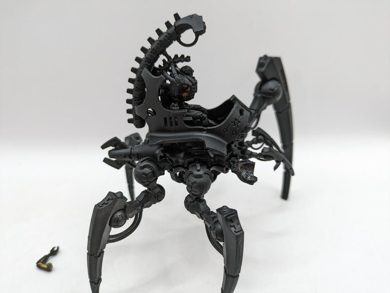 Warhammer 40k: Necron Triarch Stalker (AR015)