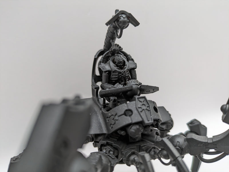 Warhammer 40k: Necron Triarch Stalker (AX068)