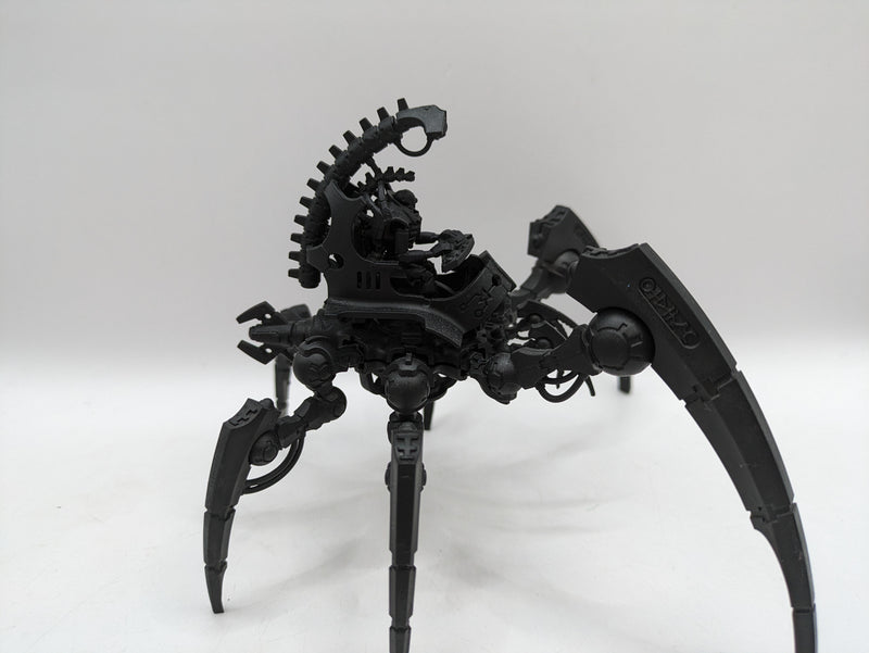 Warhammer 40k: Necron Triarch Stalker (AX068)