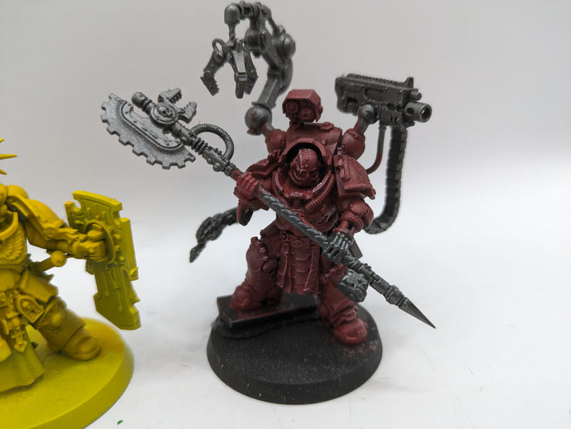 Warhammer 40k: Space Marine Primaris Techmarine and Bladeguard Lieutenant (AT229)