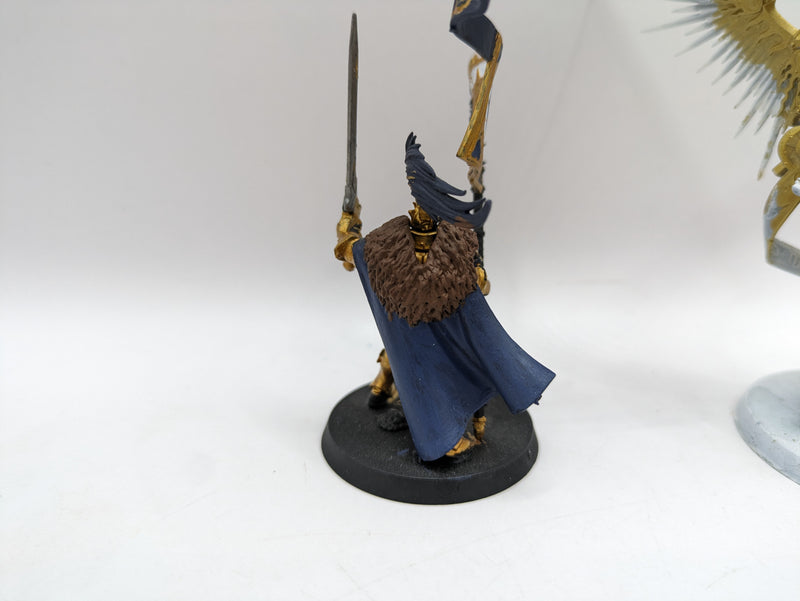 Age of Sigmar: Stormcast Eternals Knight-Azyros and Converted Banner (AQ029)