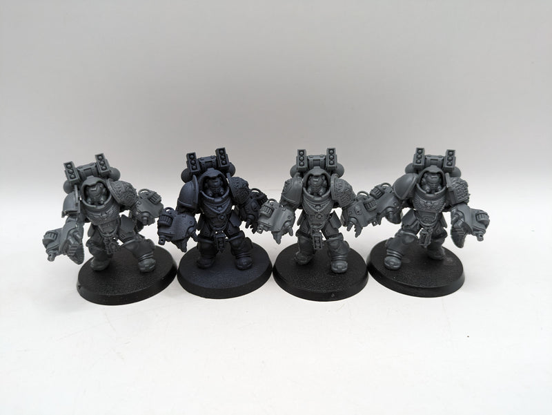 Warhammer 40k: Space Marine Deathwatch Aggressors (AW159)