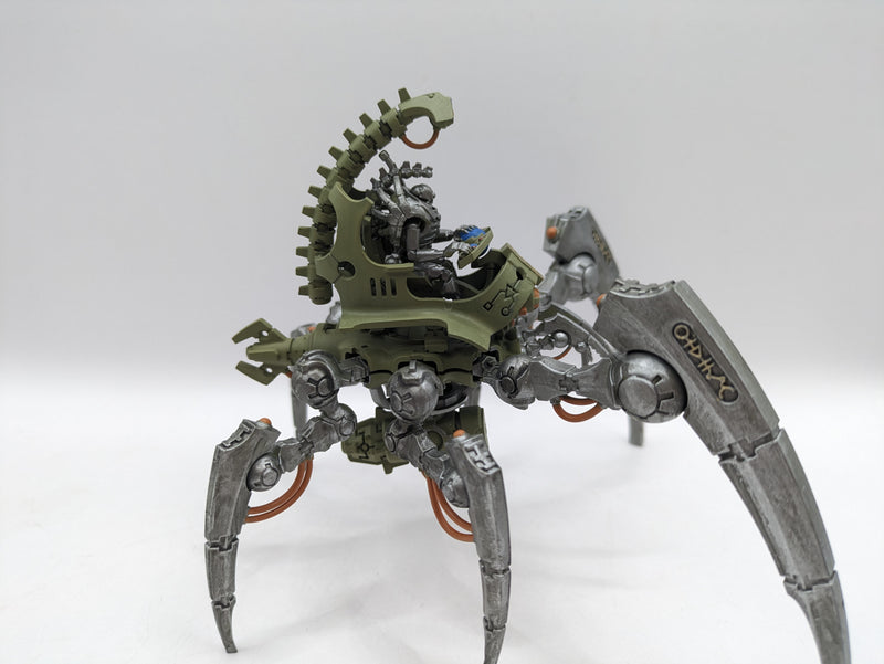 Warhammer 40k: Necron Triarch Stalker (AX049)