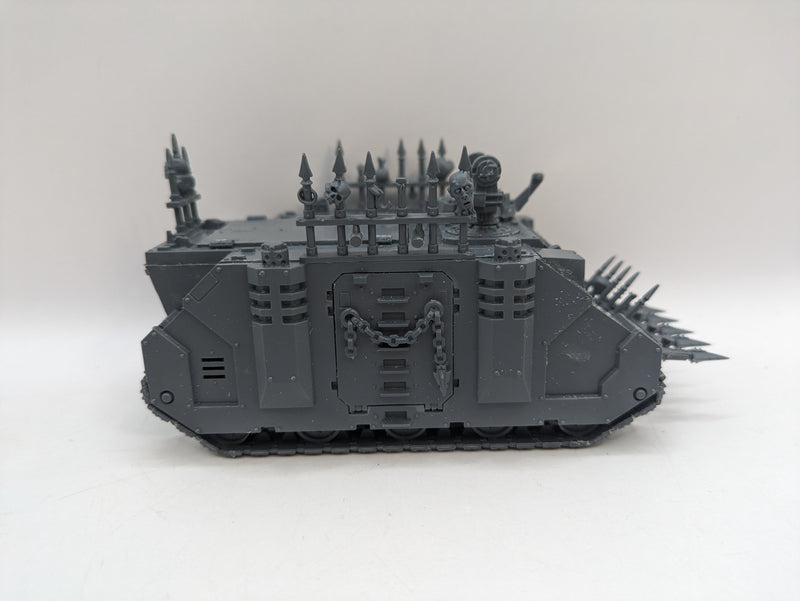 Warhammer 40k: Chaos Space Marine Rhino (AD085)