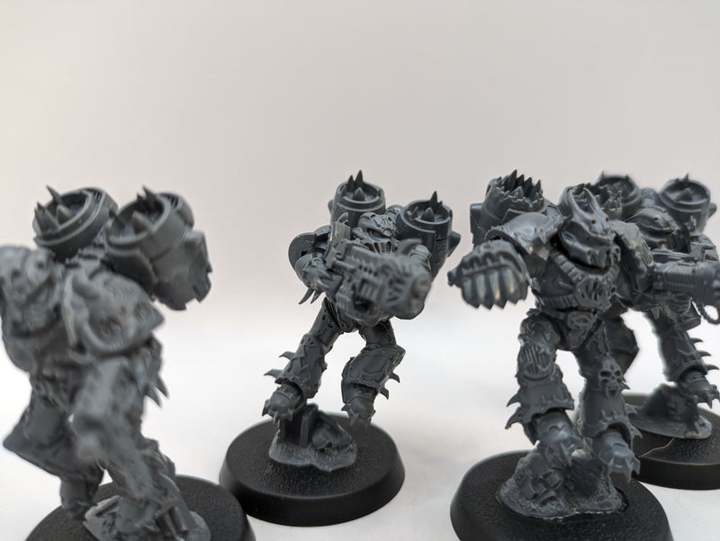 Warhammer 40k: Chaos Space Marine Raptors (AZ046)