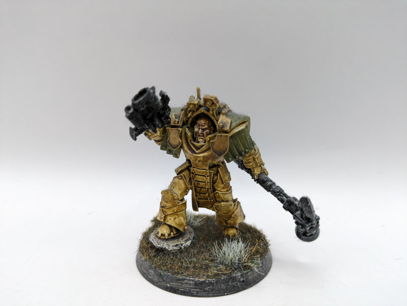 Warhammer Horus Heresy: Praetor in Cataphractii Terminator Armour (AJ115)