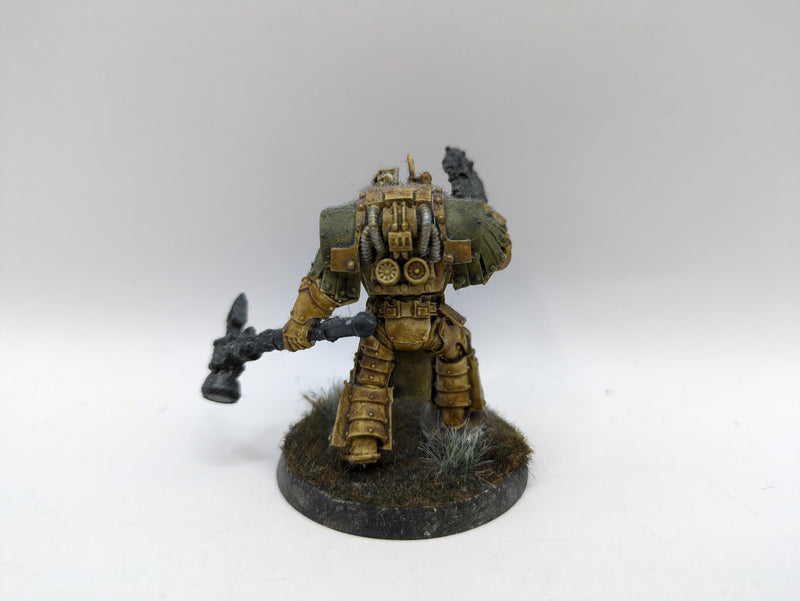 Warhammer Horus Heresy: Praetor in Cataphractii Terminator Armour (AJ115)