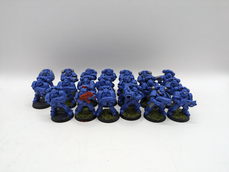 Warhammer 40k: Space Marine Tactical Marines (AI083)