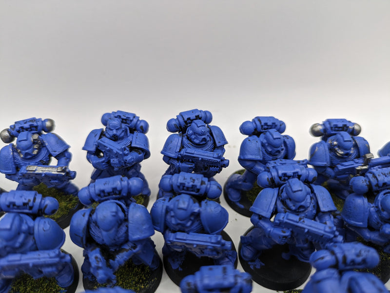 Warhammer 40k: Space Marine Tactical Marines (AI083)