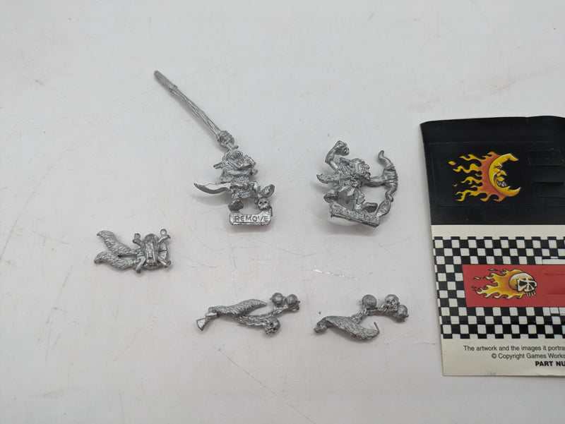 Warhammer Fantasy: Orcs and Goblins Goblin Wolf Chariot Crew (AC024)