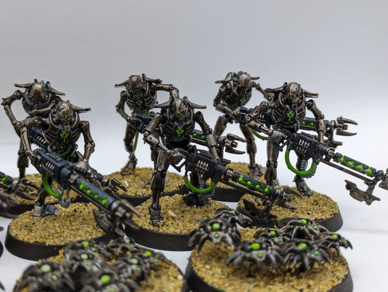 Warhammer 40k: Necron Warriors (AW019)