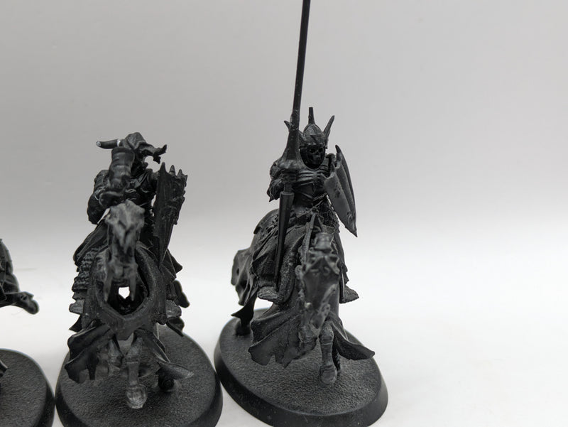 Age of Sigmar: Soulblight Gravelords Black Knights (AT221)