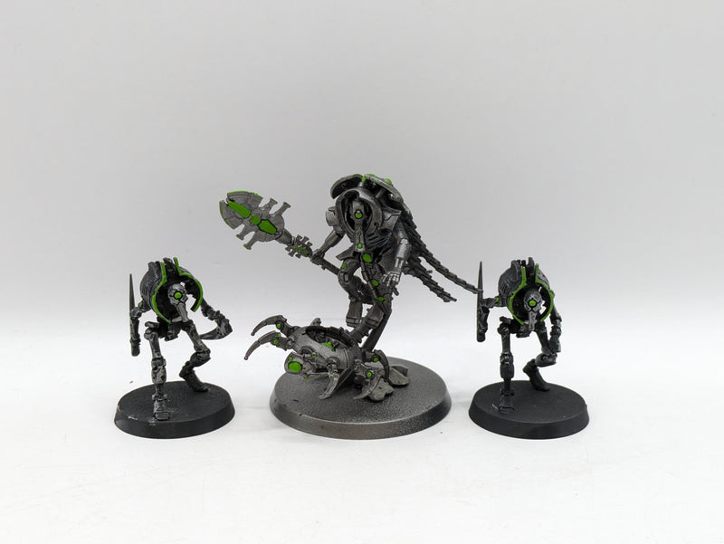 Warhammer 40k: Necron Cryptek and Cryptothralls (CAB1087)