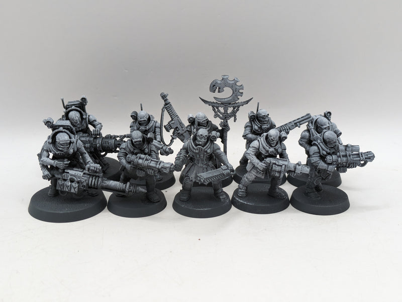 Warhammer 40k: Genestealer Cults Neophyte Hybrids (AT064)