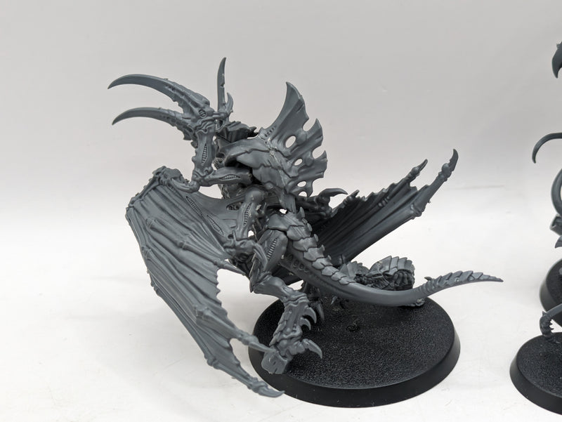 Warhammer 40k: Tyranid Winged Prime and Neurotyrant (AW204)