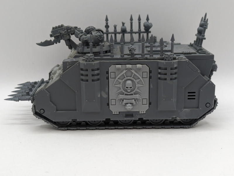 Warhammer 40k: Death Guard Rhino with Door Upgrades (AH072)