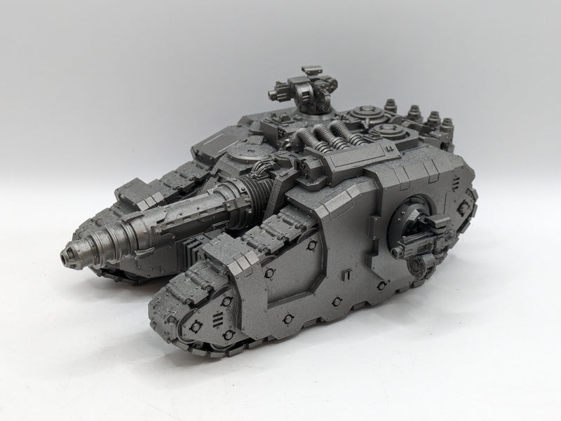 Warhammer 40k: Space Marine Forgeworld Resin Sicaran Venator (AU009)