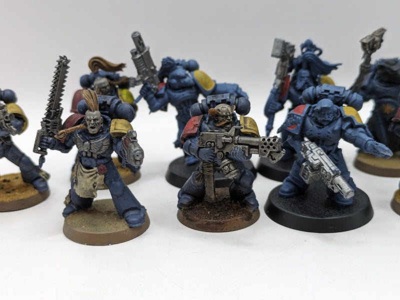 Warhammer 40k: Space Marine Space Wolves Grey Hunters (AZ117)