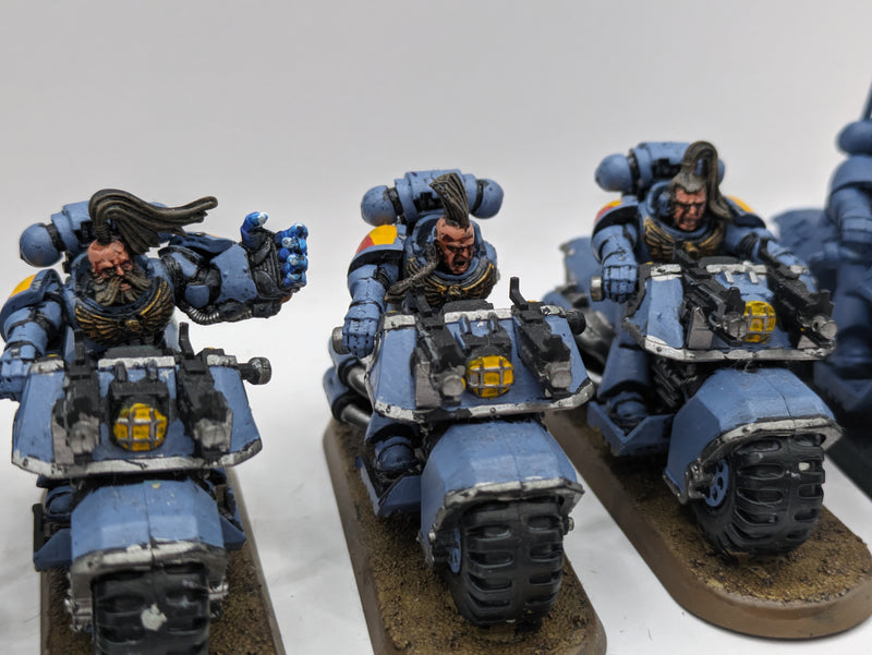 Warhammer 40k: Space Marine Space Wolves Bikes and Attack Bike (BA090)