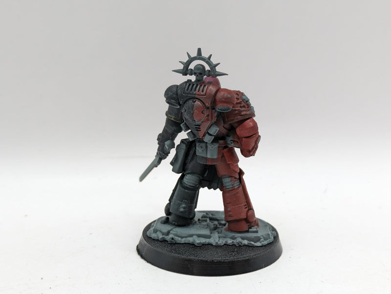 Warhammer 40k: Space Marines Lieutenant Amulius (BC130)