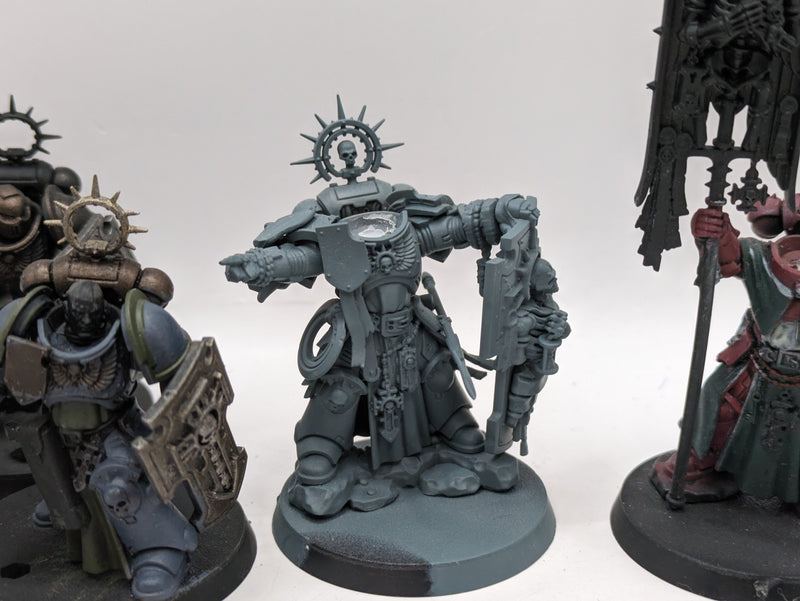 Warhammer 40k: Space Marines Bladeguard Veterans, Captain and Ancient (AT109)